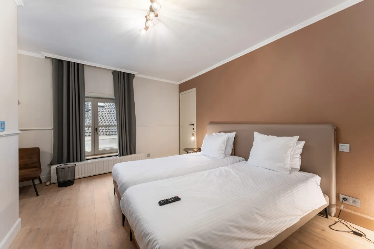 Quiet Twin Room in Historic Bruges